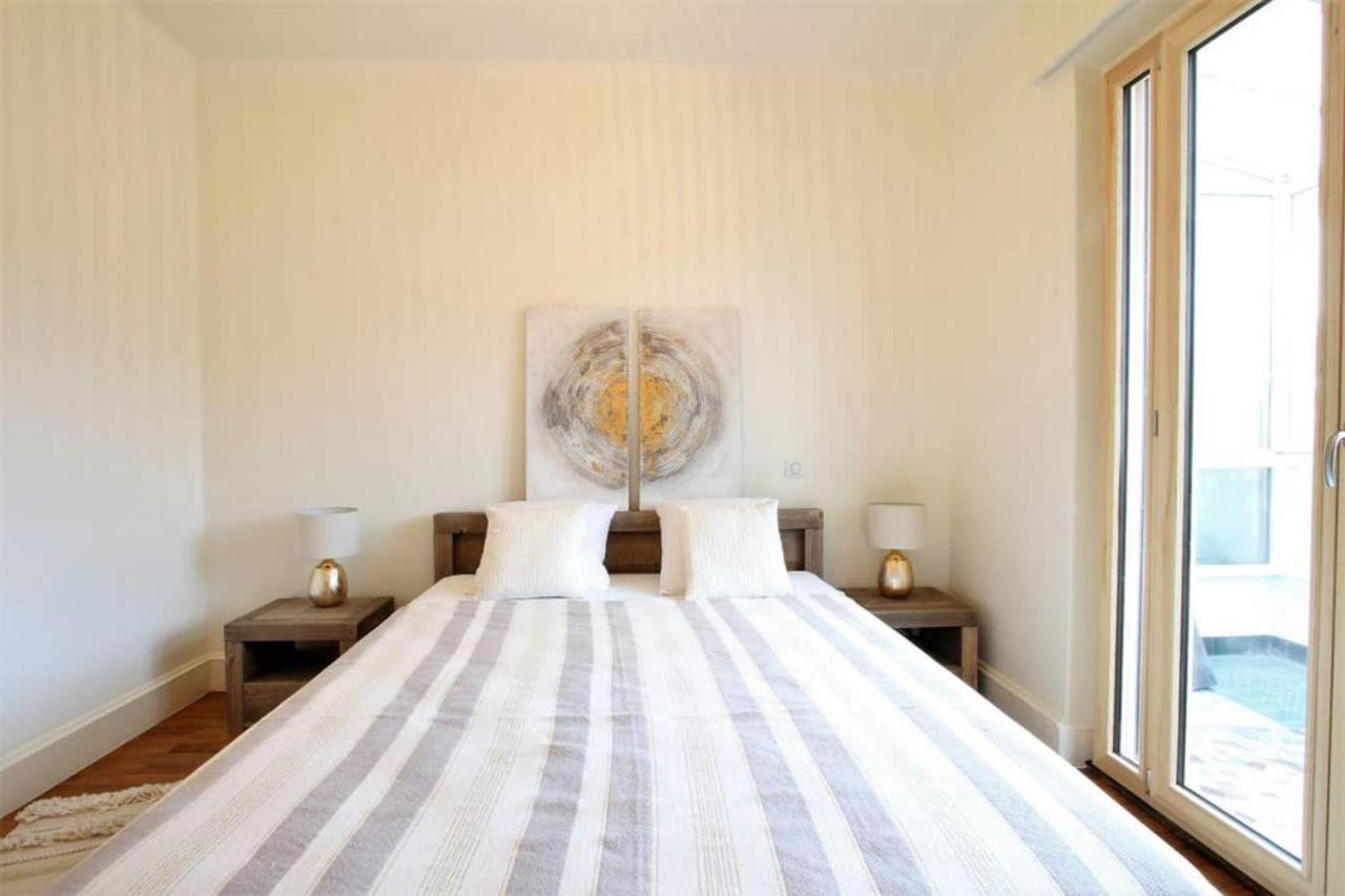 Large 5 Rooms With Garage In The City Center Анси Экстерьер фото