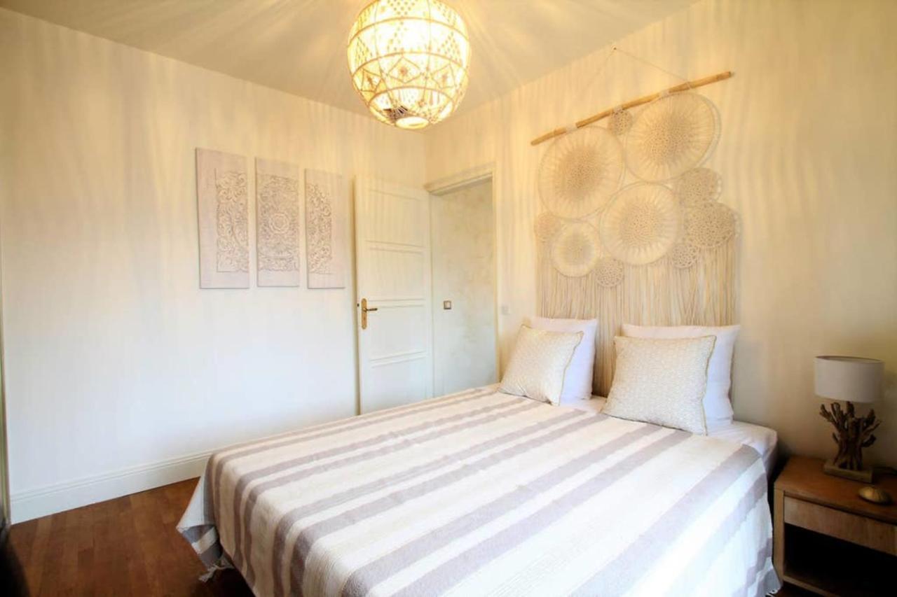 Large 5 Rooms With Garage In The City Center Анси Экстерьер фото