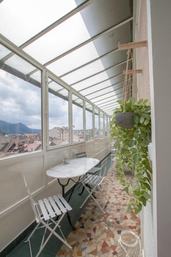 Large 5 Rooms With Garage In The City Center Анси Экстерьер фото